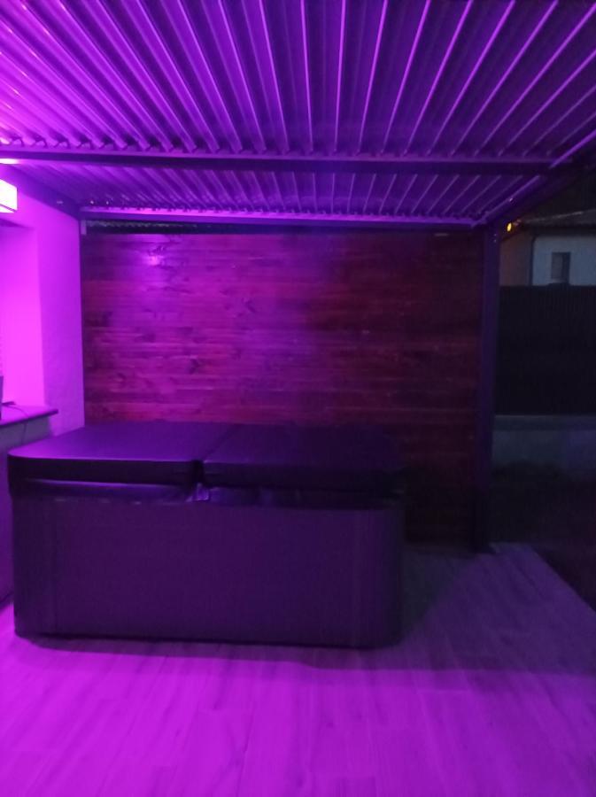 Loft Sauna Jacuzzi Ospariegeois Lavelanet Εξωτερικό φωτογραφία